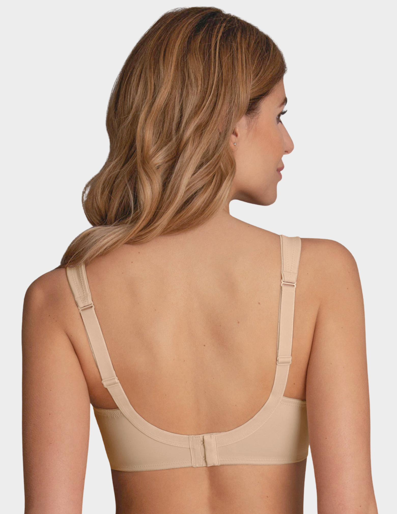 Back view of a model wearing an Anita Twin bra in color Desert