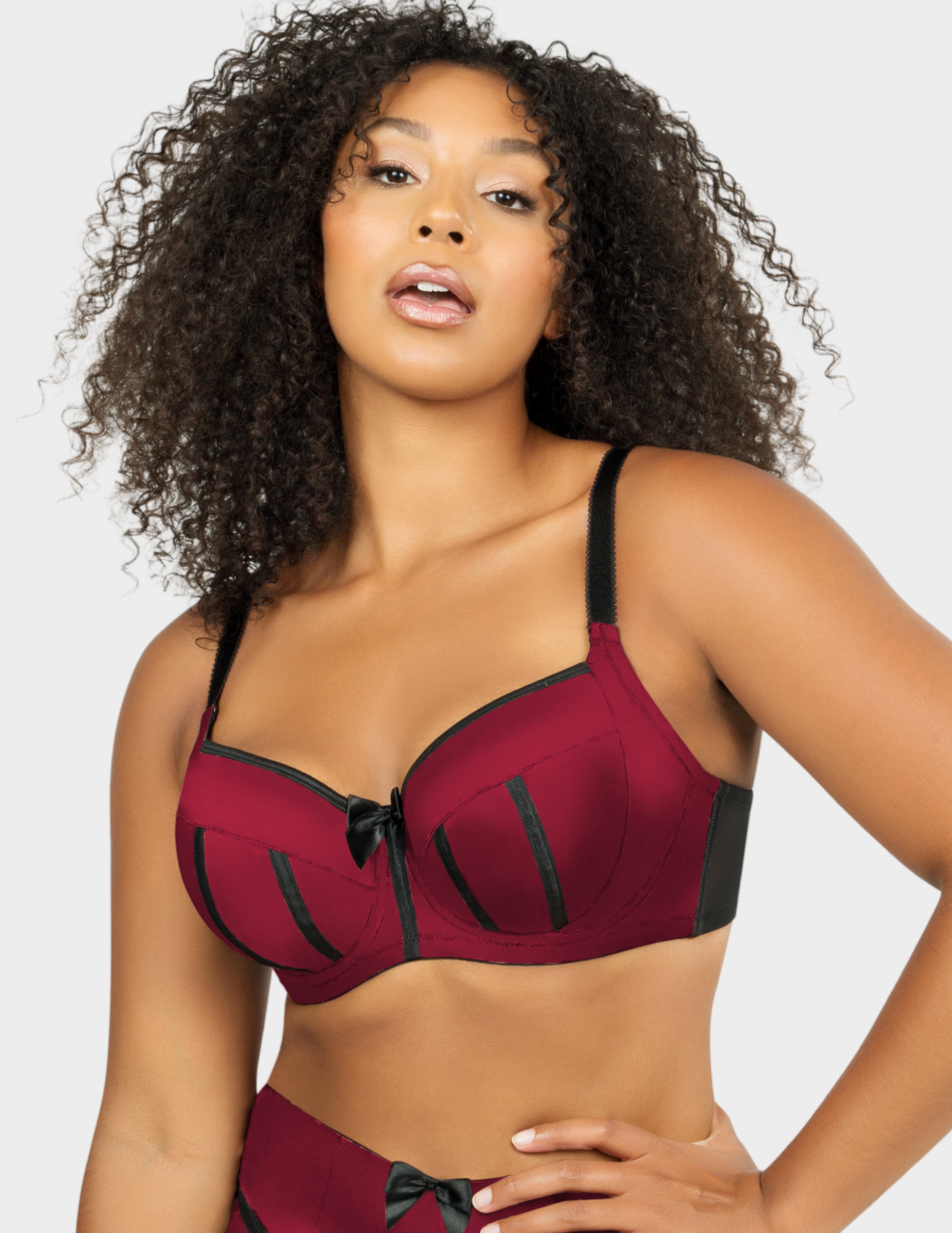 Front view of a model wearing Parfait Charlotte bra in Rio Red