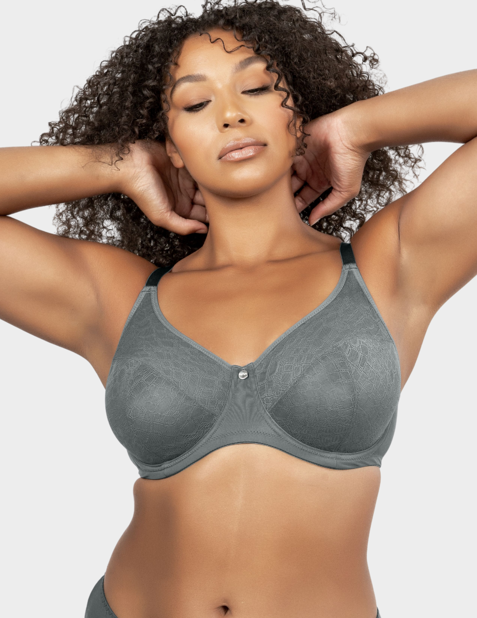 Front view of a model wearing Parfait Enora minimizer bra in Charcoal