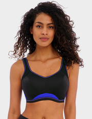 Front view of a model wearing Freya Epic sports bra in electric black