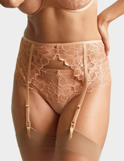 Allure Suspender