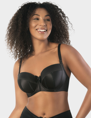 Front view of a model wearing Parfait Charlotte bra in Black