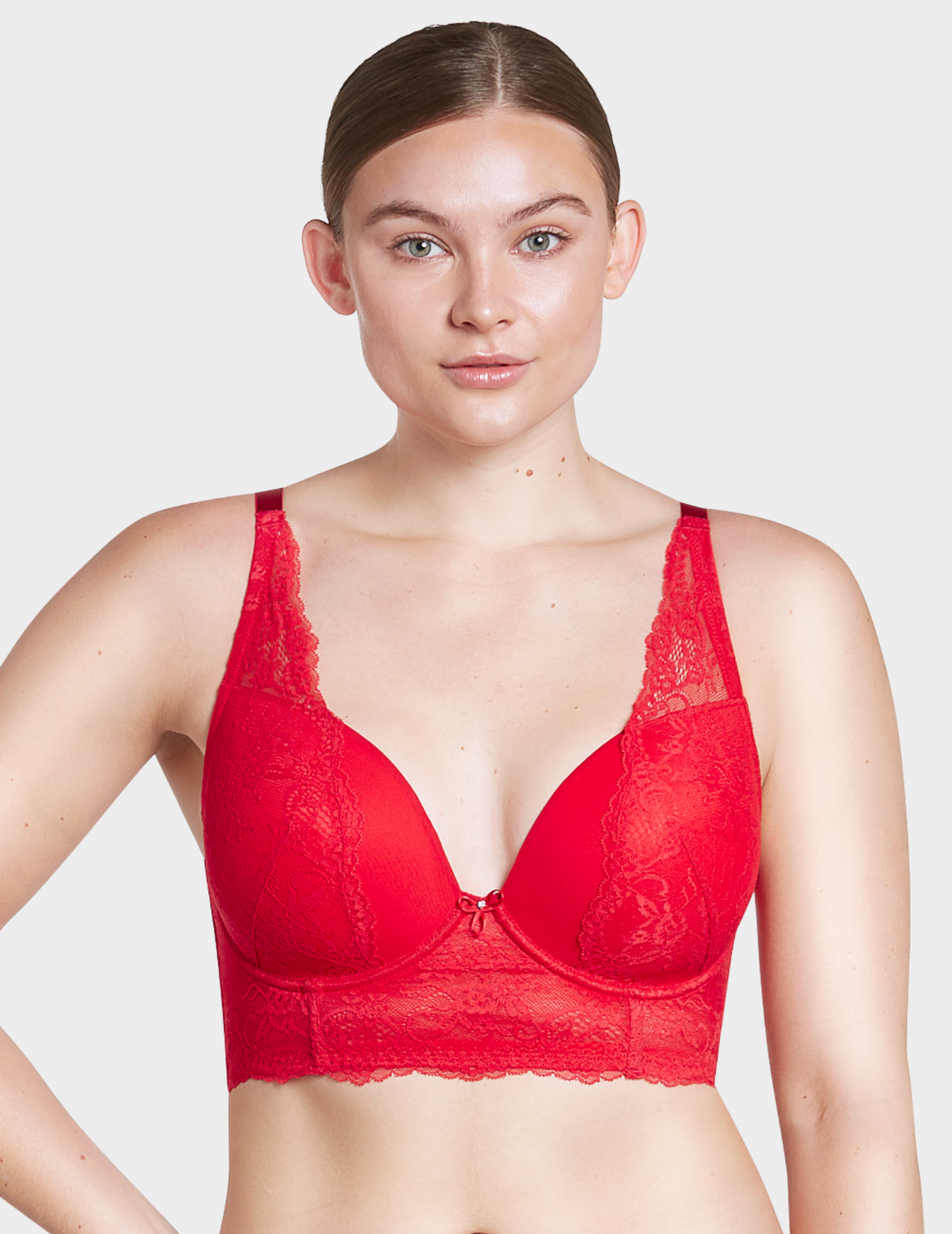 Front view of a model wearing Parfait Sandrine bra in racing red