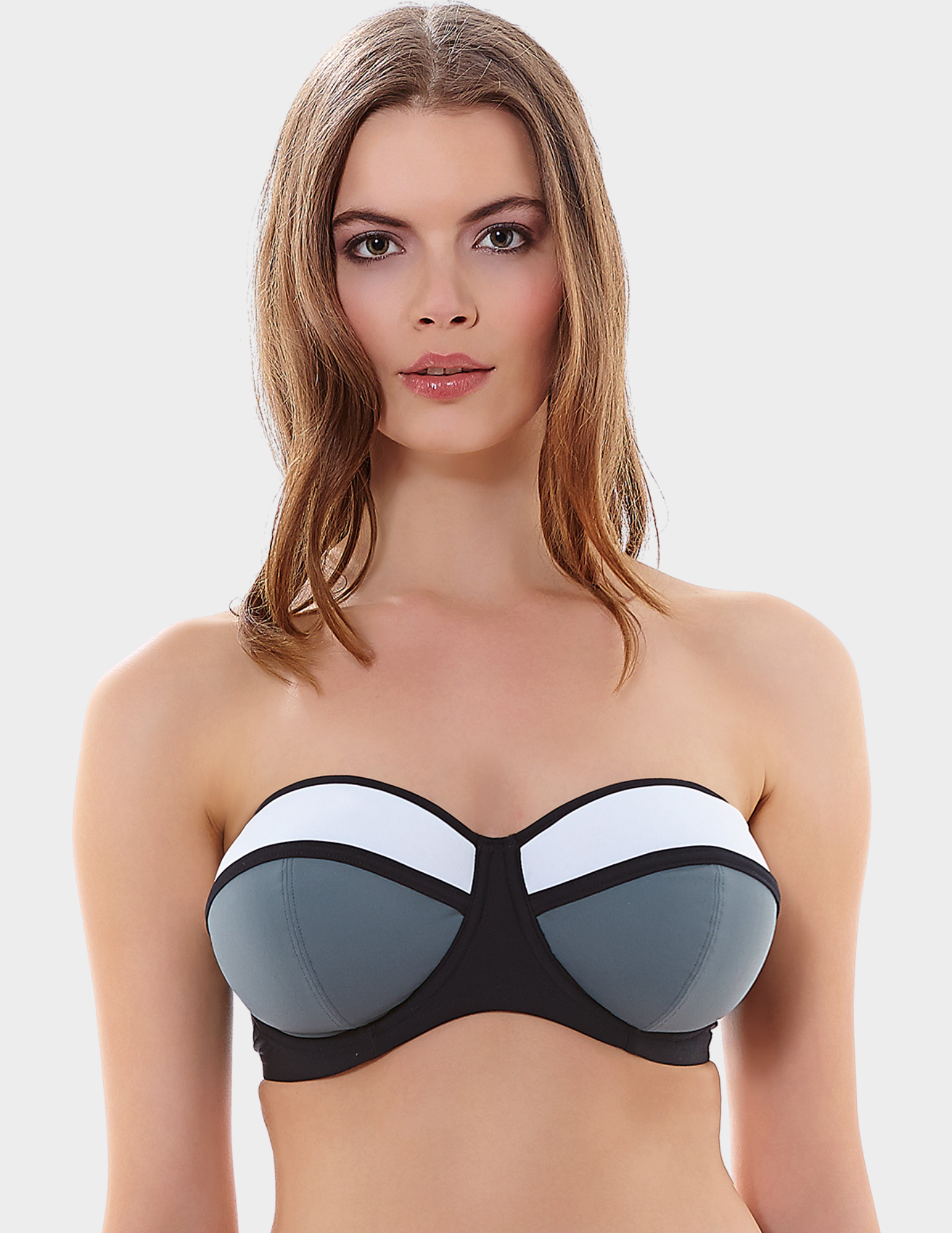 Front view of a model wearing Freya Bondi bandeau bikini top