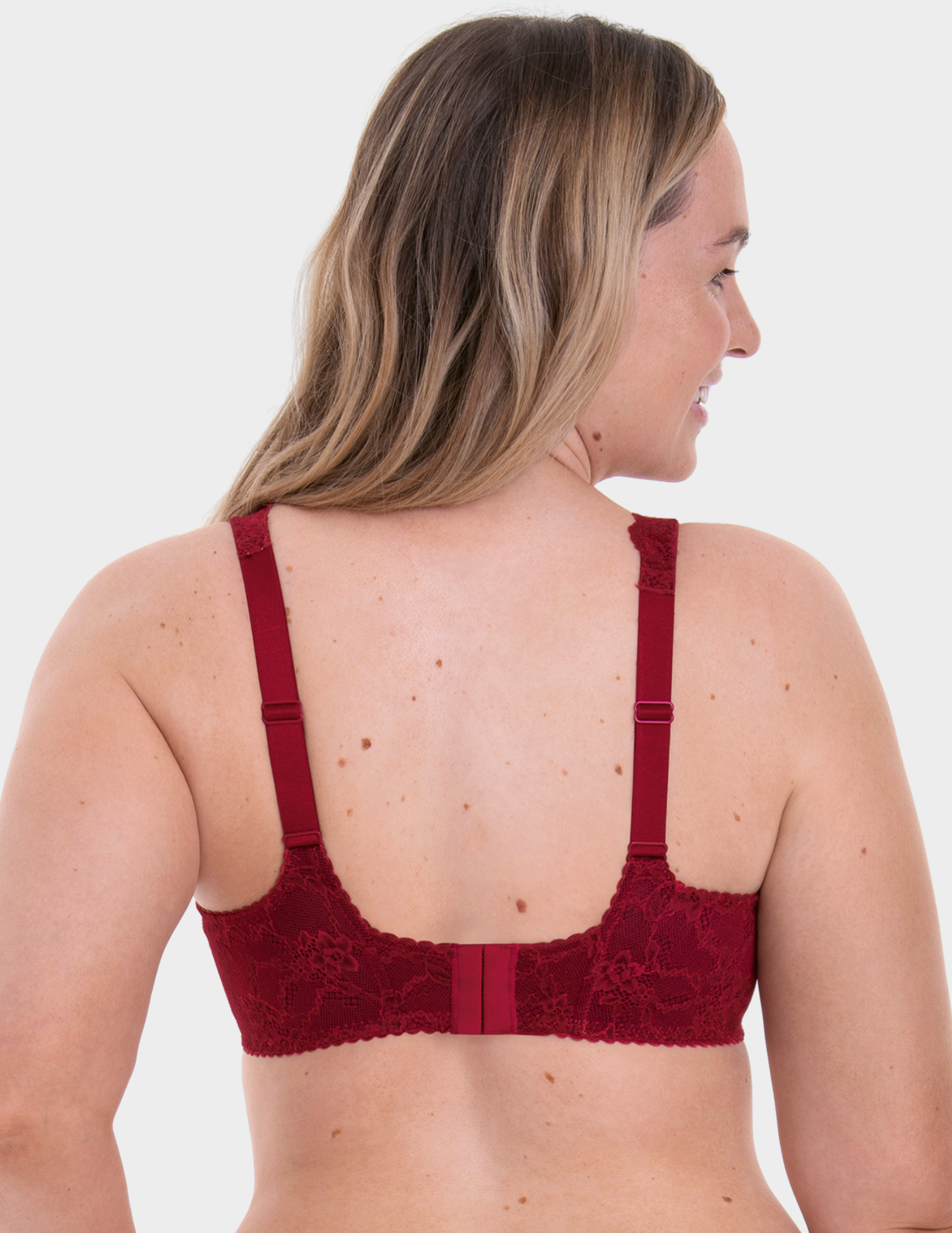 Back view of a model wearing Anita Bobette bra in color Ruby