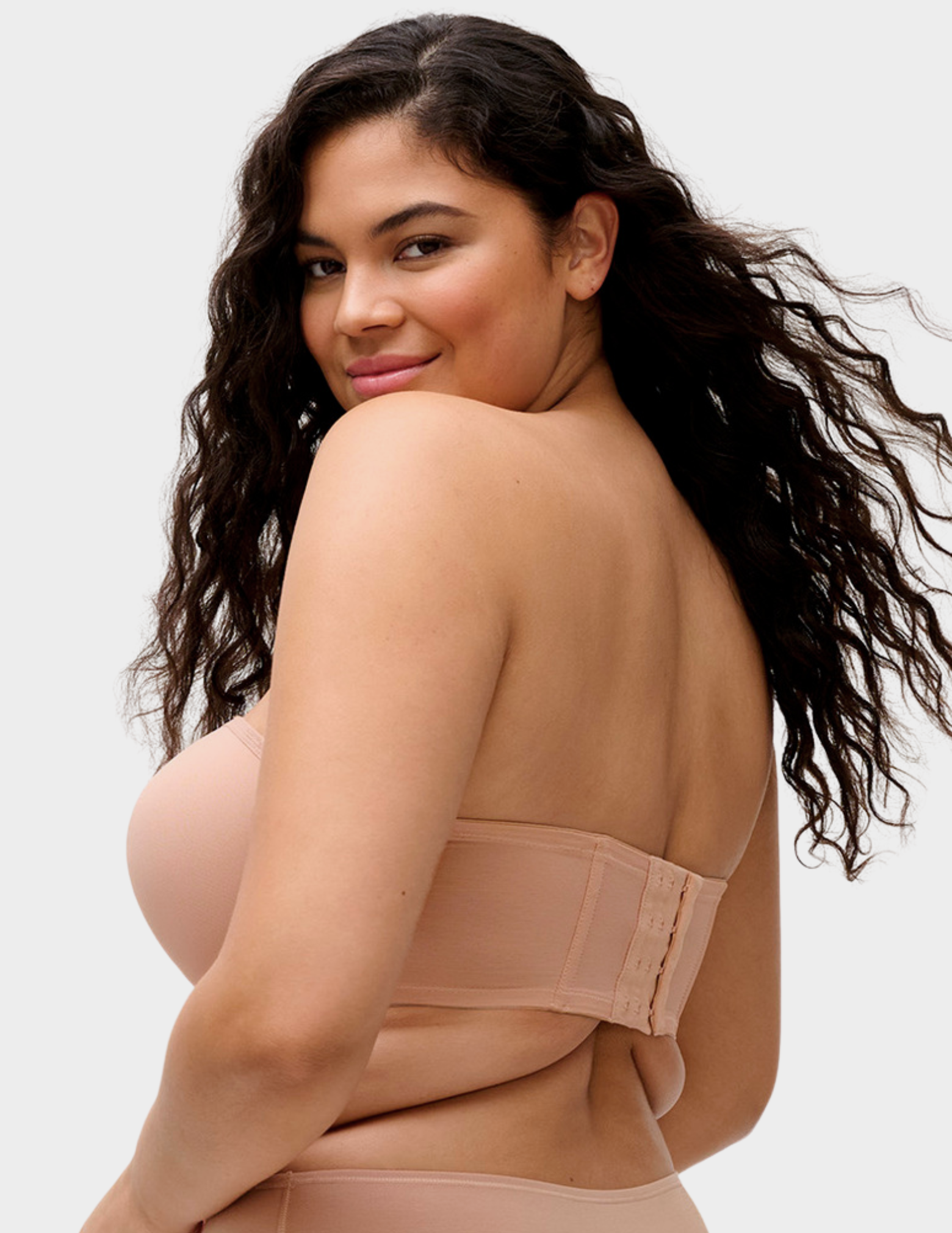 Smooth Underwire Convertible Strapless Bra
