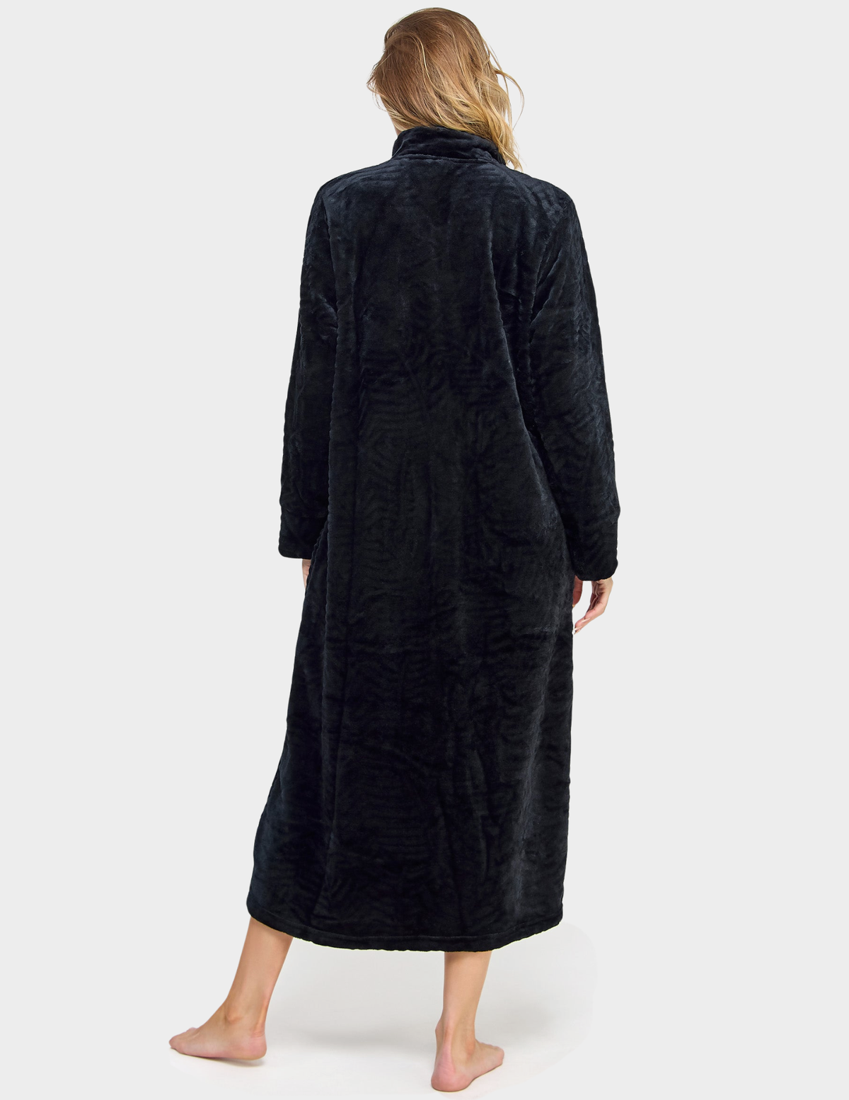 Sabrina Robe