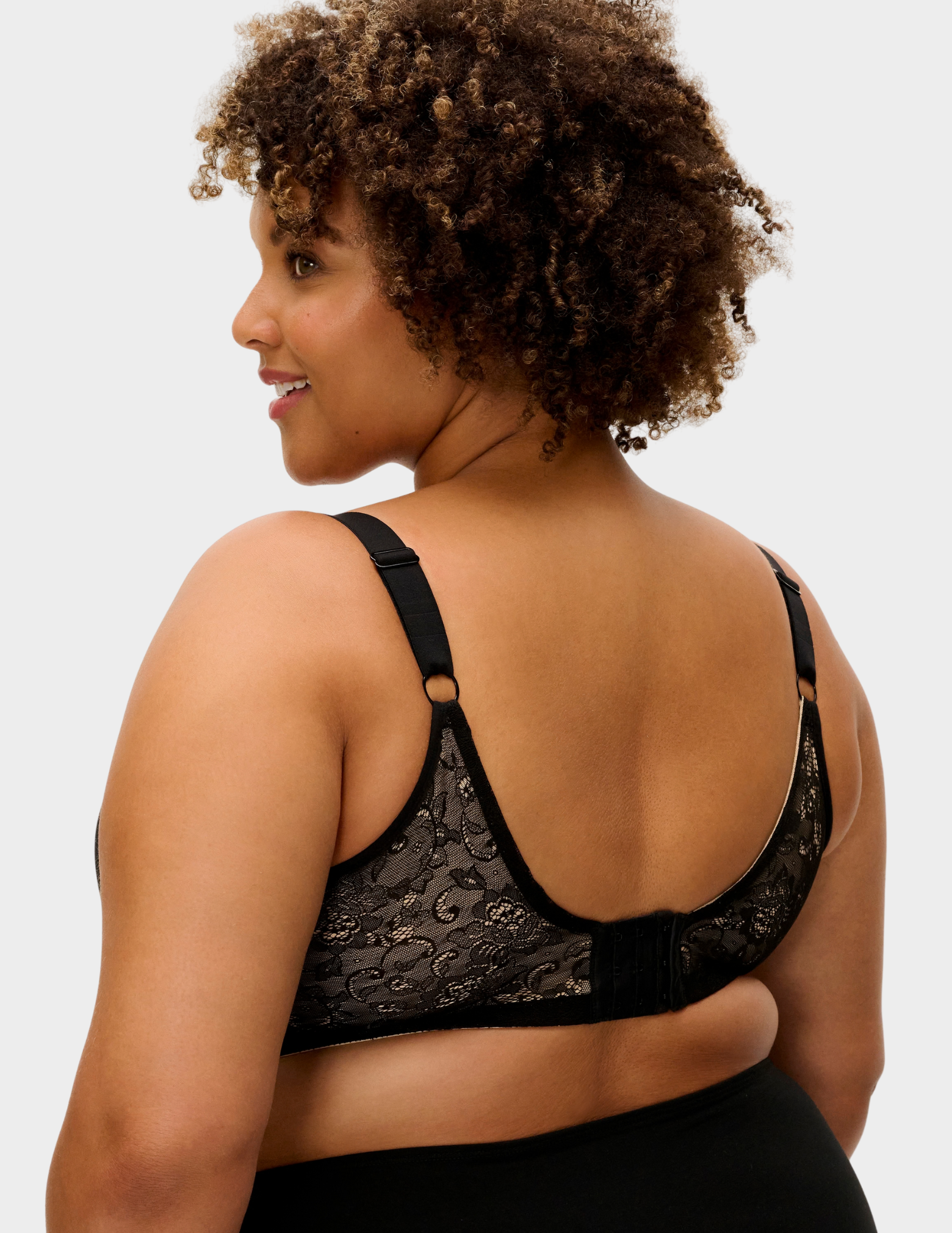 Yvette Banded Molded Underwire Bra