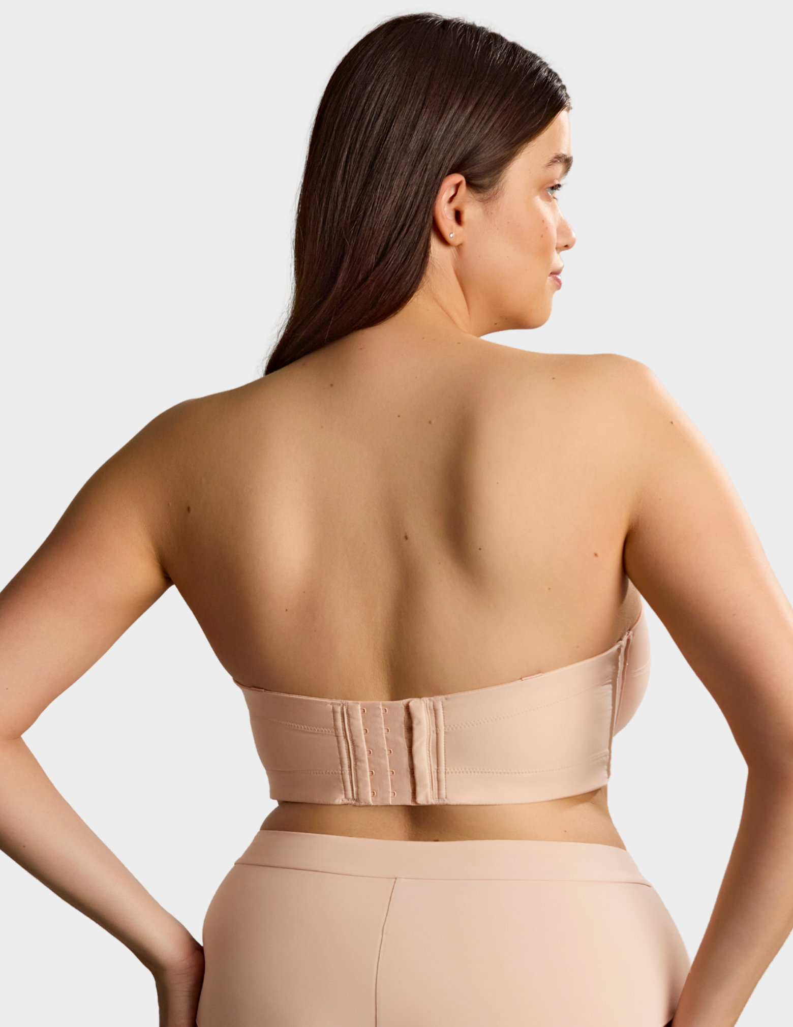 Dana Linen Molded Strapless Bra