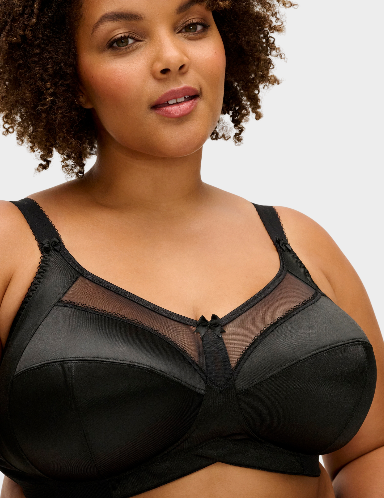 Keira Banded Wireless Bra
