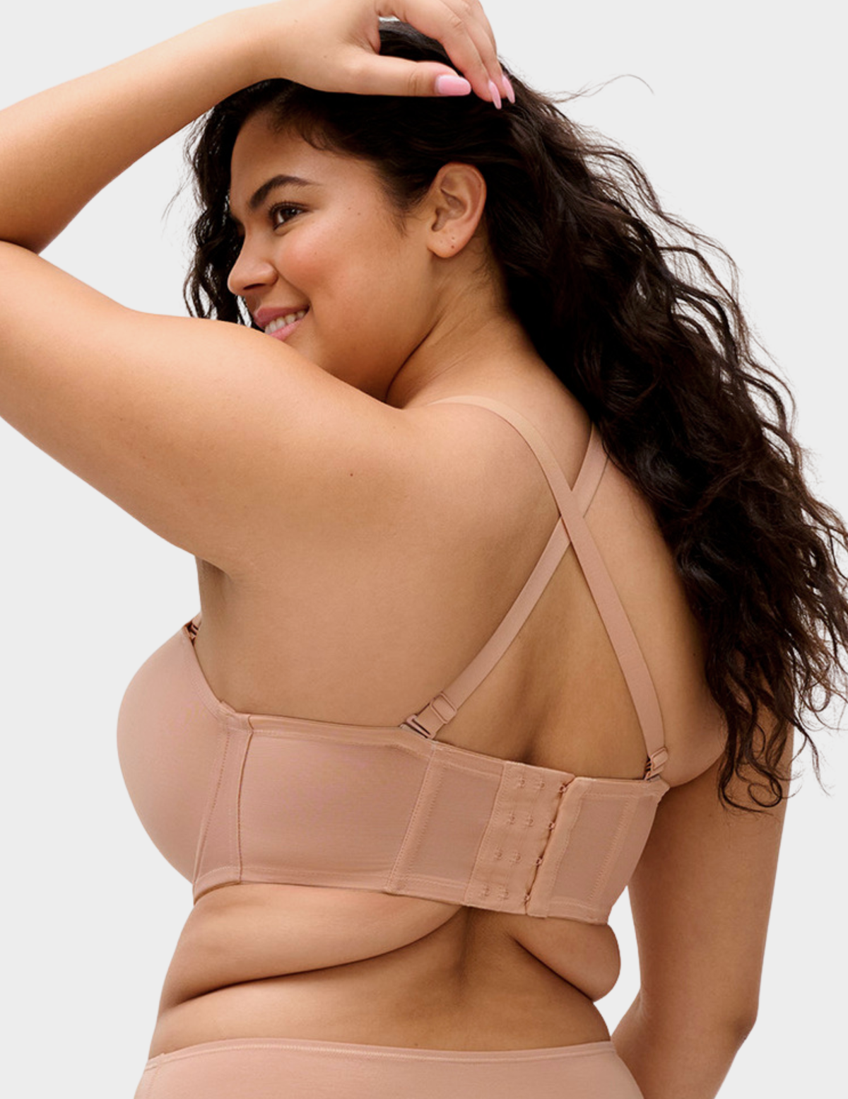 Smooth Underwire Convertible Strapless Bra