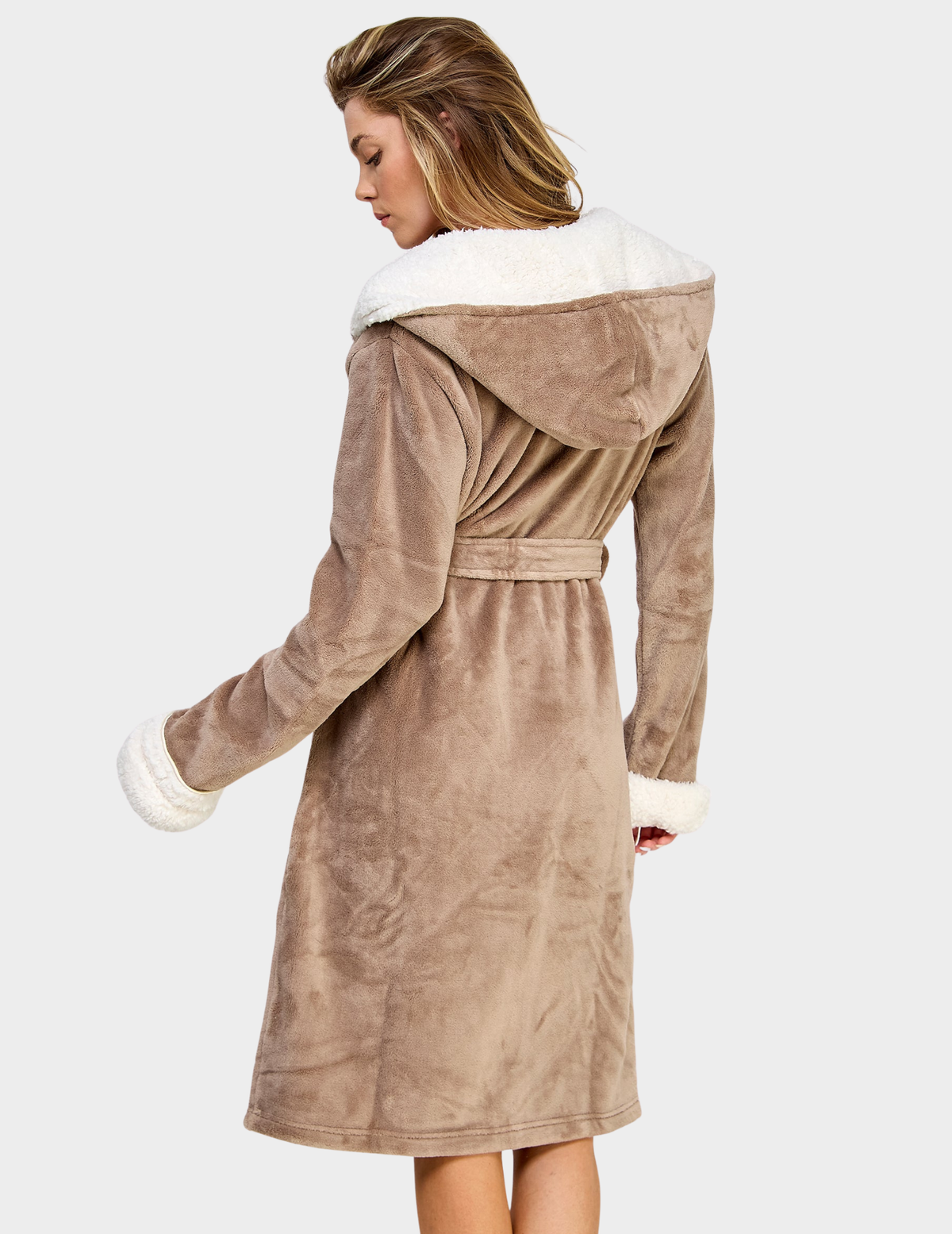 Sydney Robe