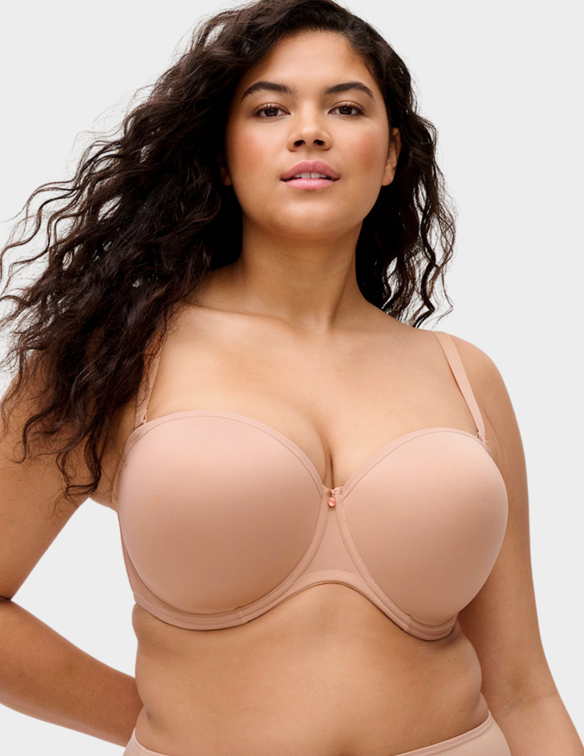 Smooth Underwire Convertible Strapless Bra