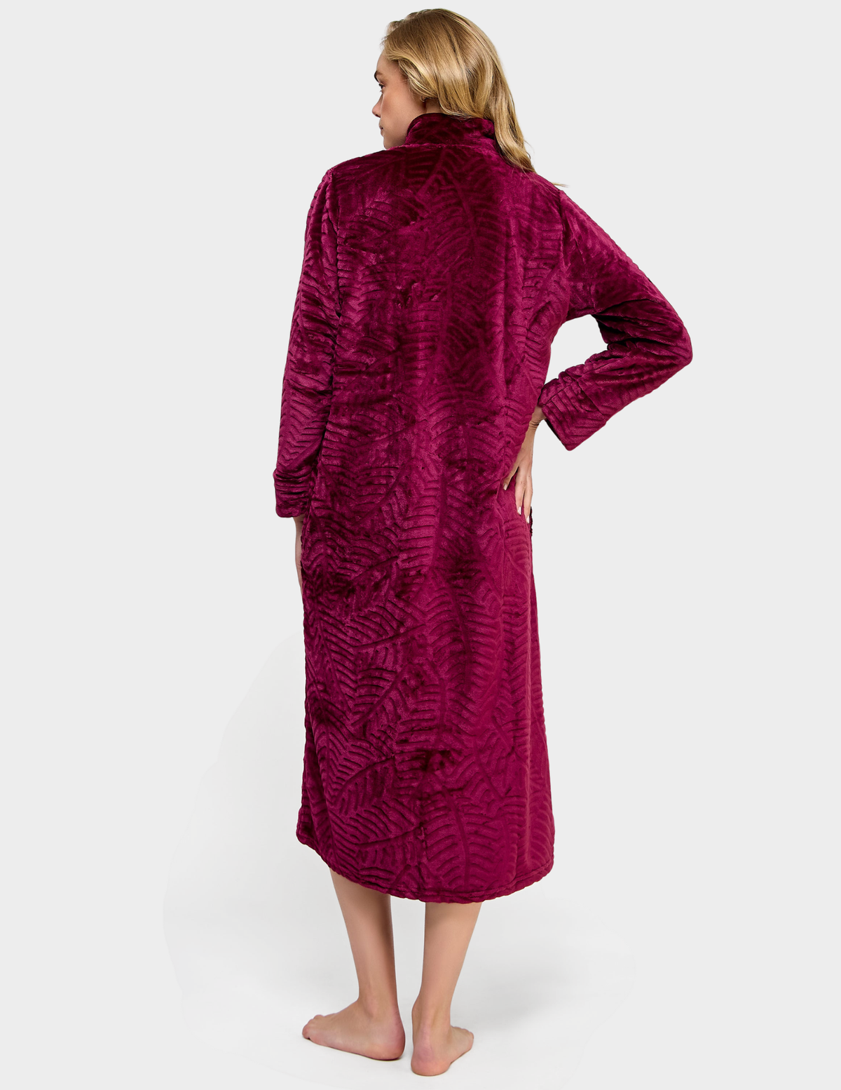Sabrina Robe