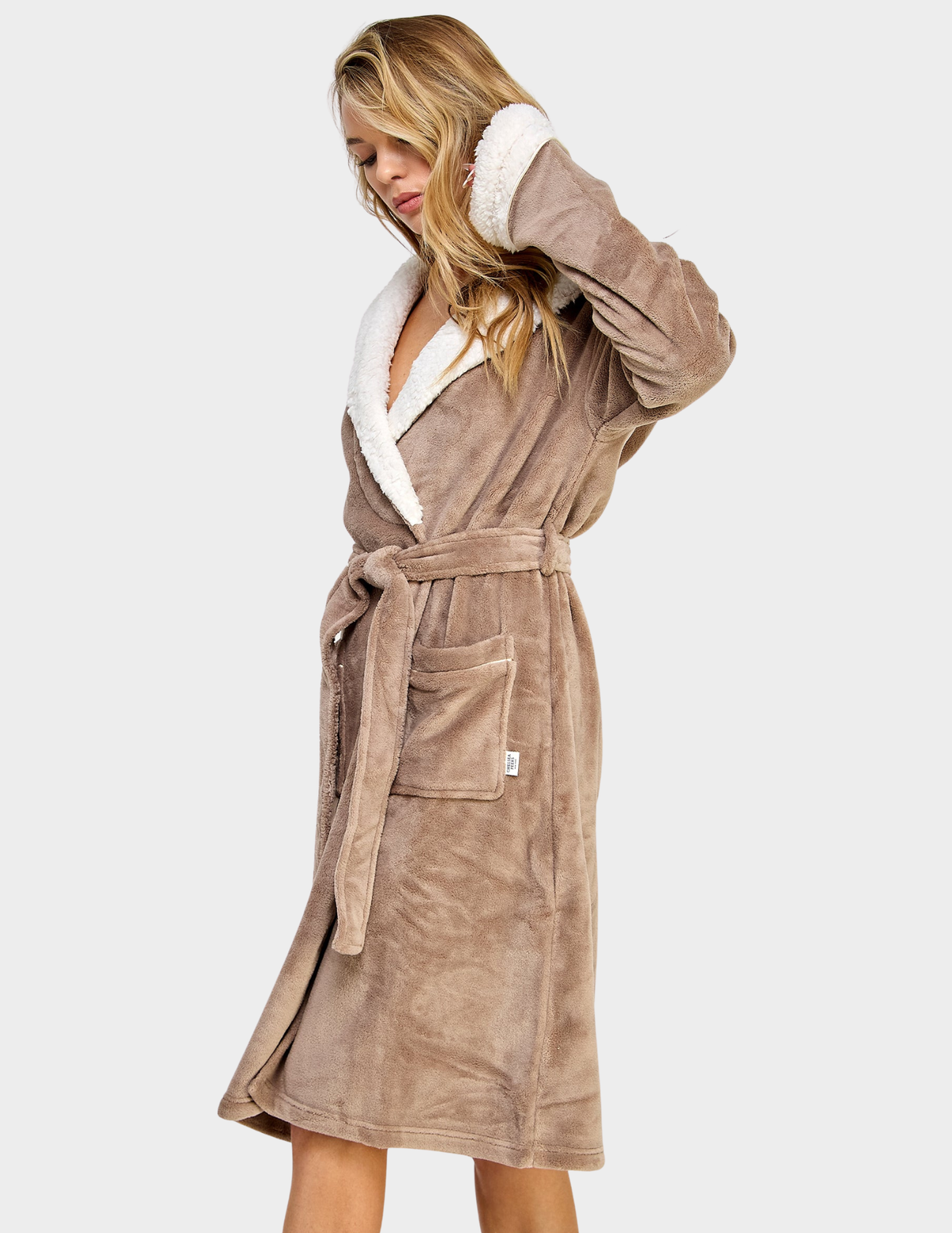 Sydney Robe
