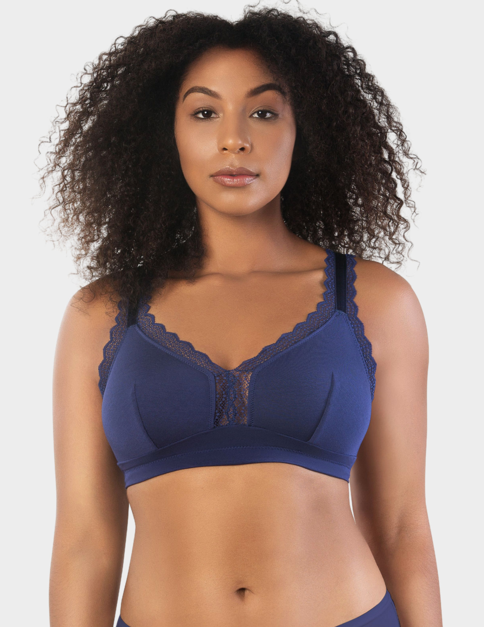 Front view of a model wearing Parfait Dalis bralette in Navy