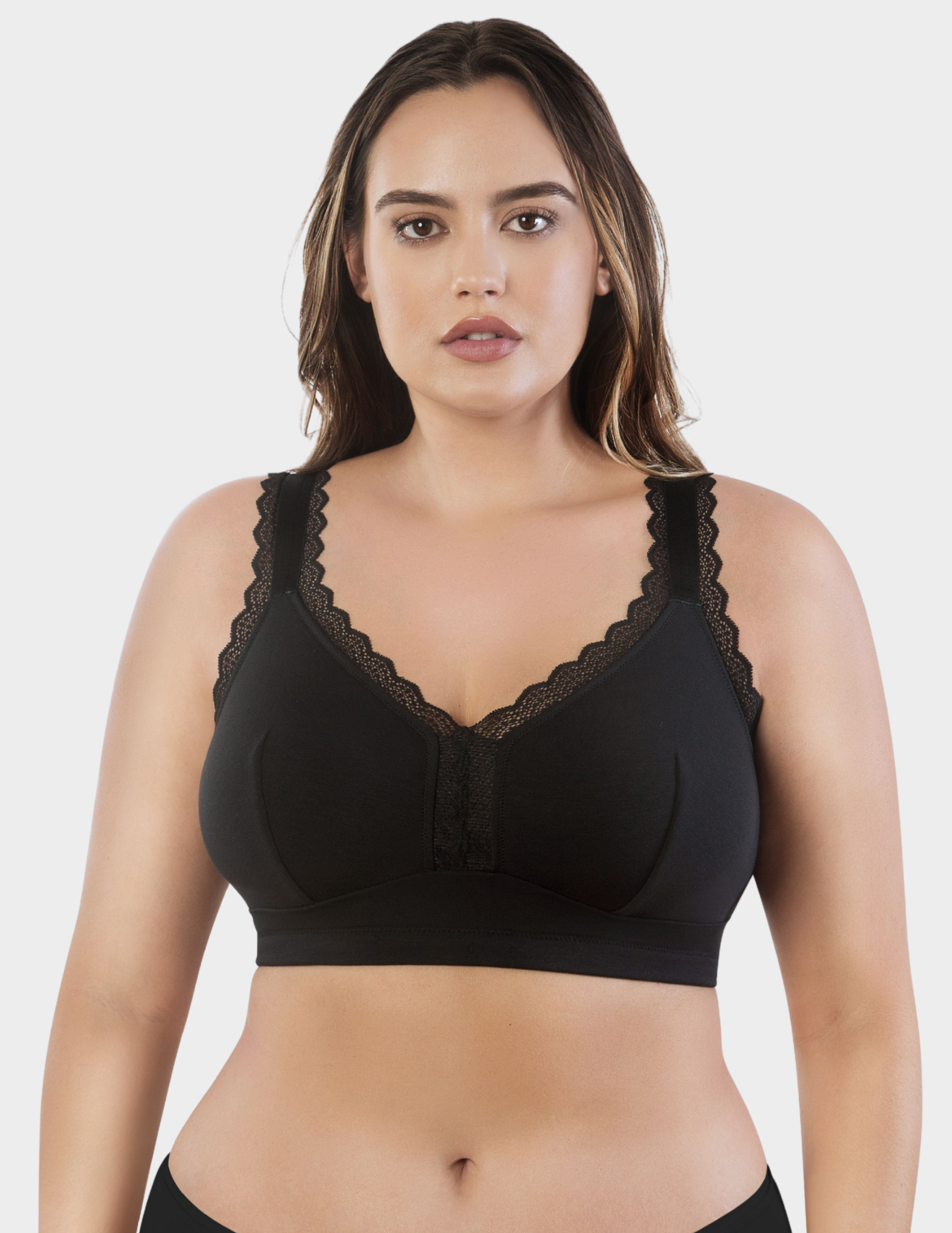 Front view of a model wearing Parfait Dalis bralette in Black