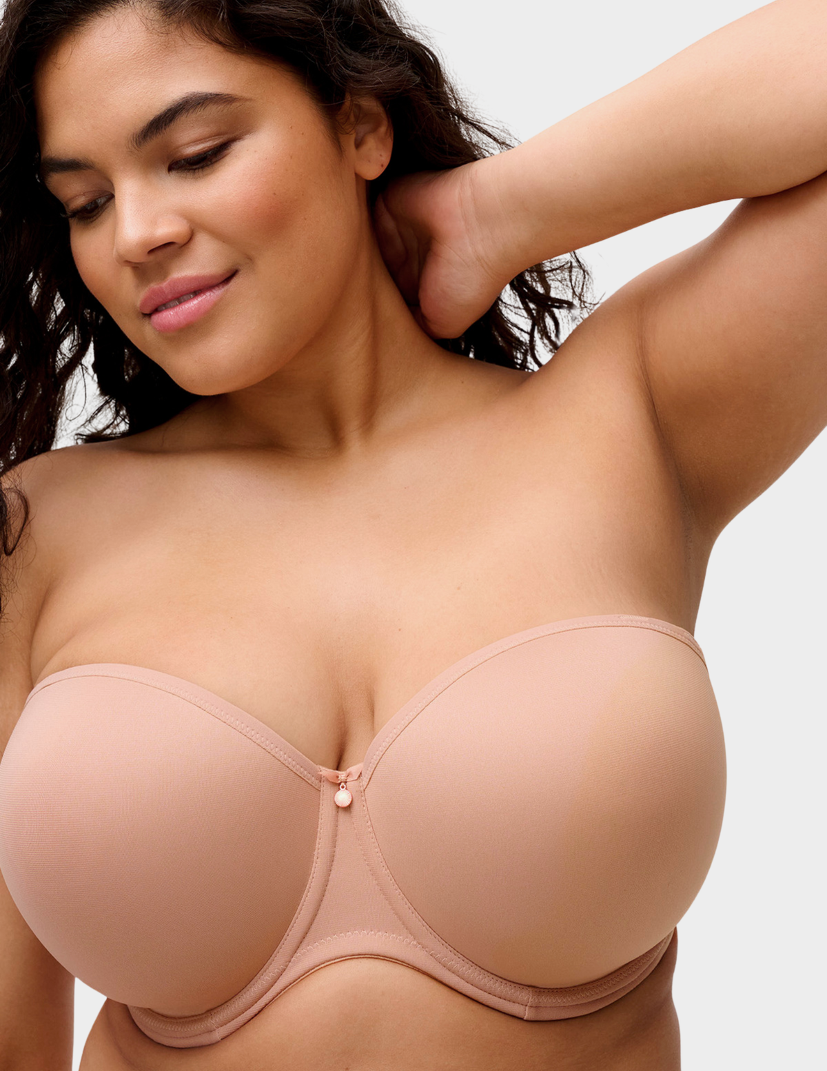 Smooth Underwire Convertible Strapless Bra