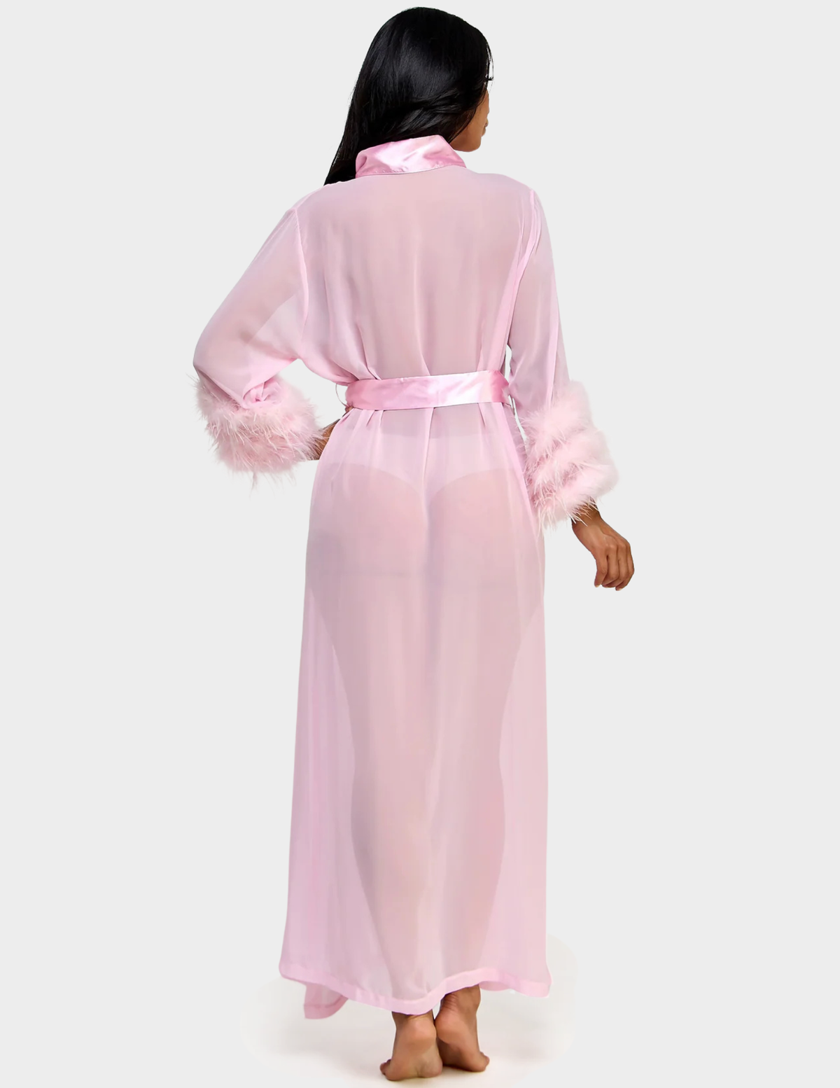 Sahar Robe