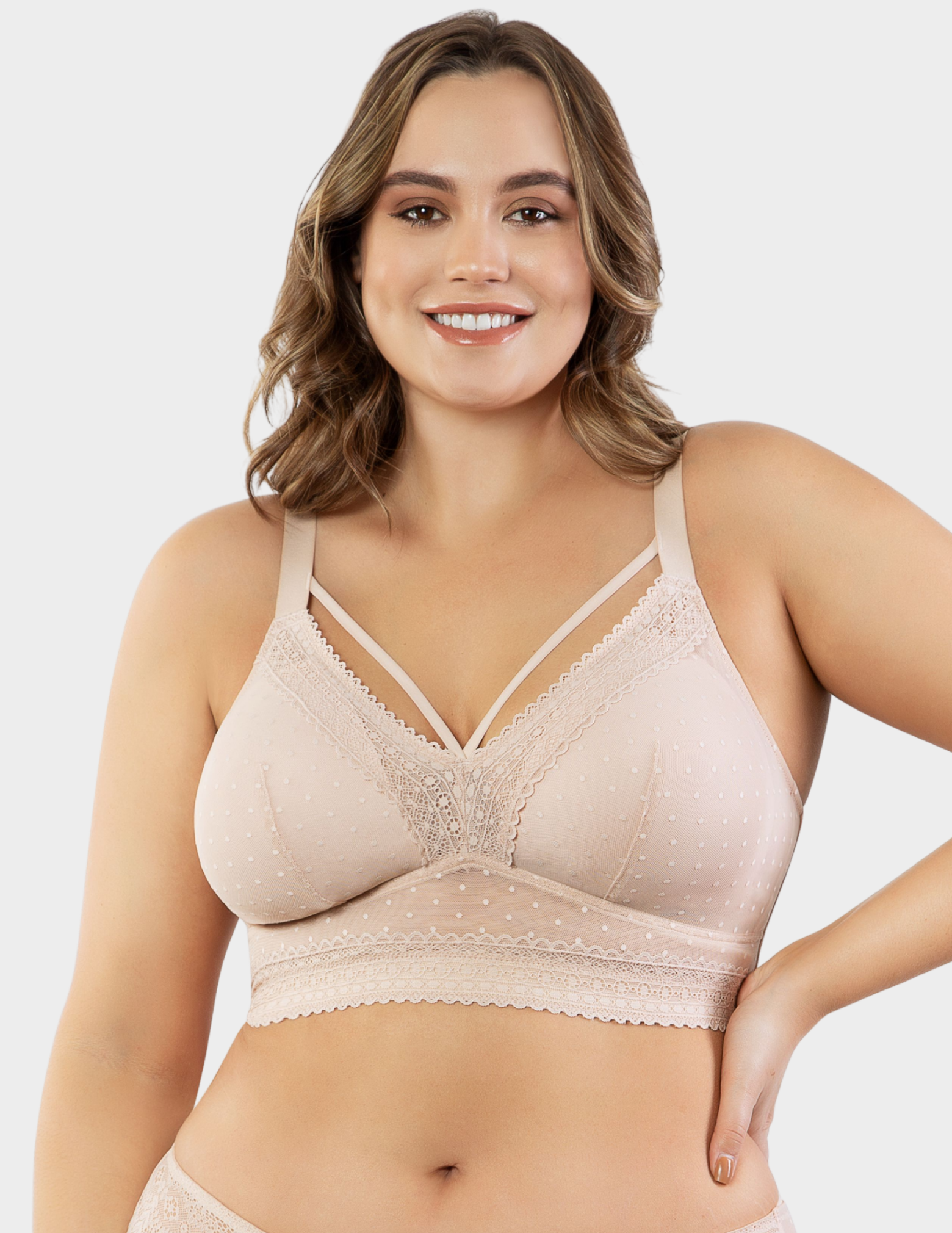 Front view of a model wearing Parfait Mia bralette in Cameo Rose
