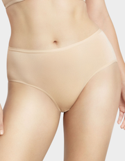 Front view of a model wearing Parfait Cozy hipster panty in Bare