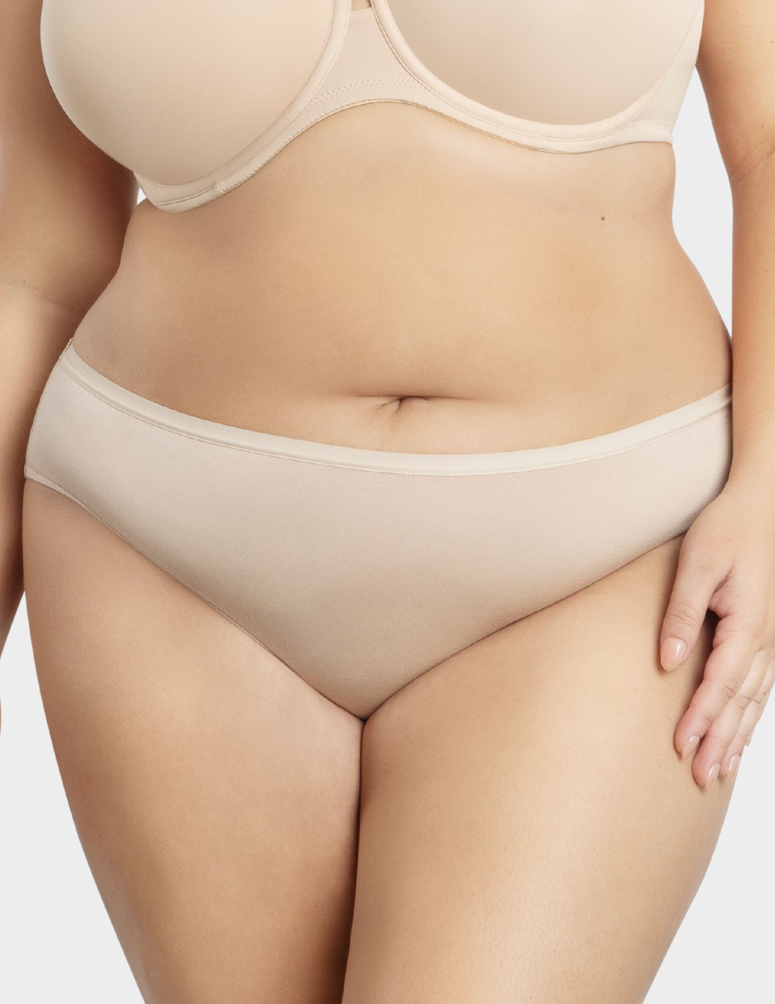 Front view of a model wearing Parfait Cozy hipster panty in Bare