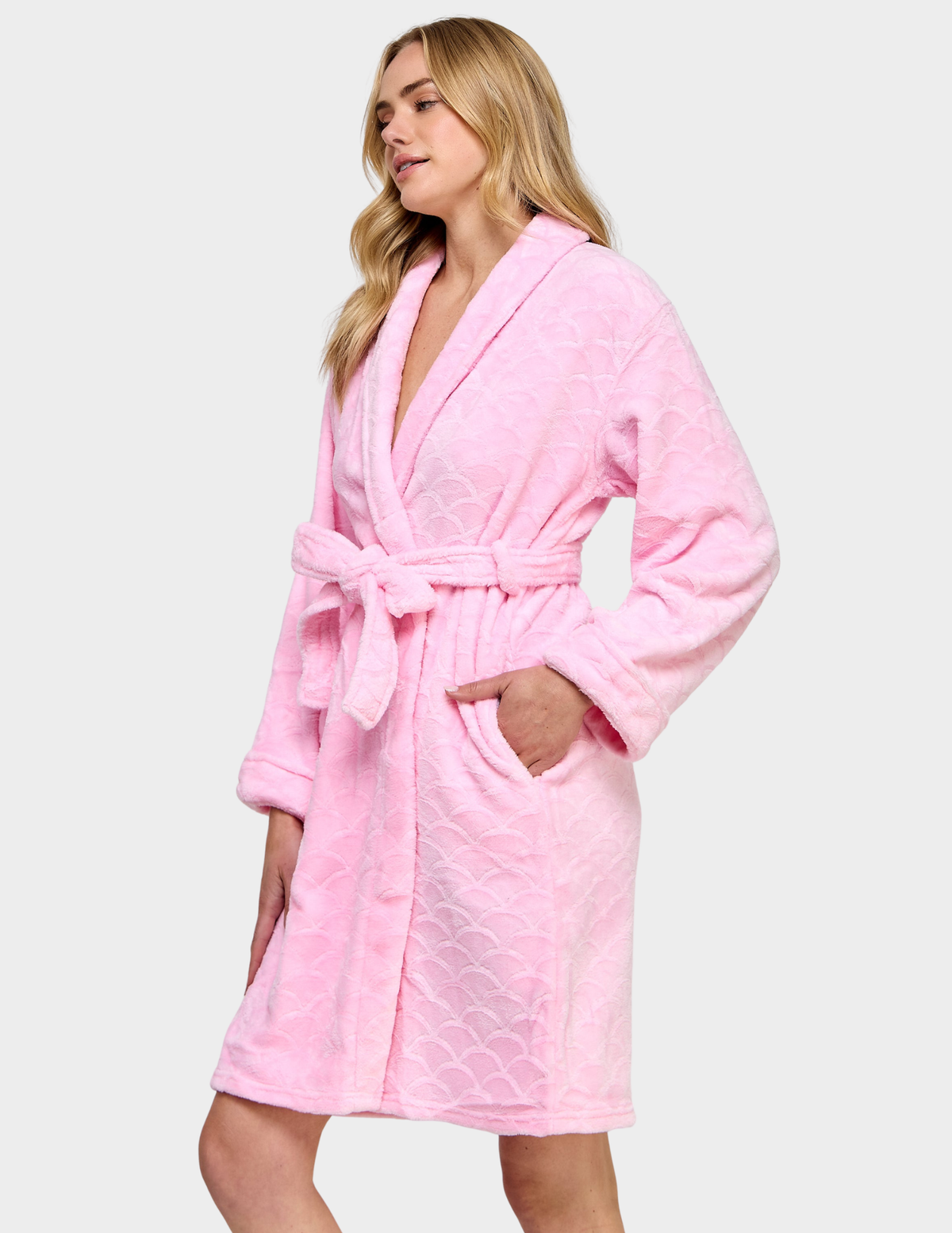 Ariel Robe