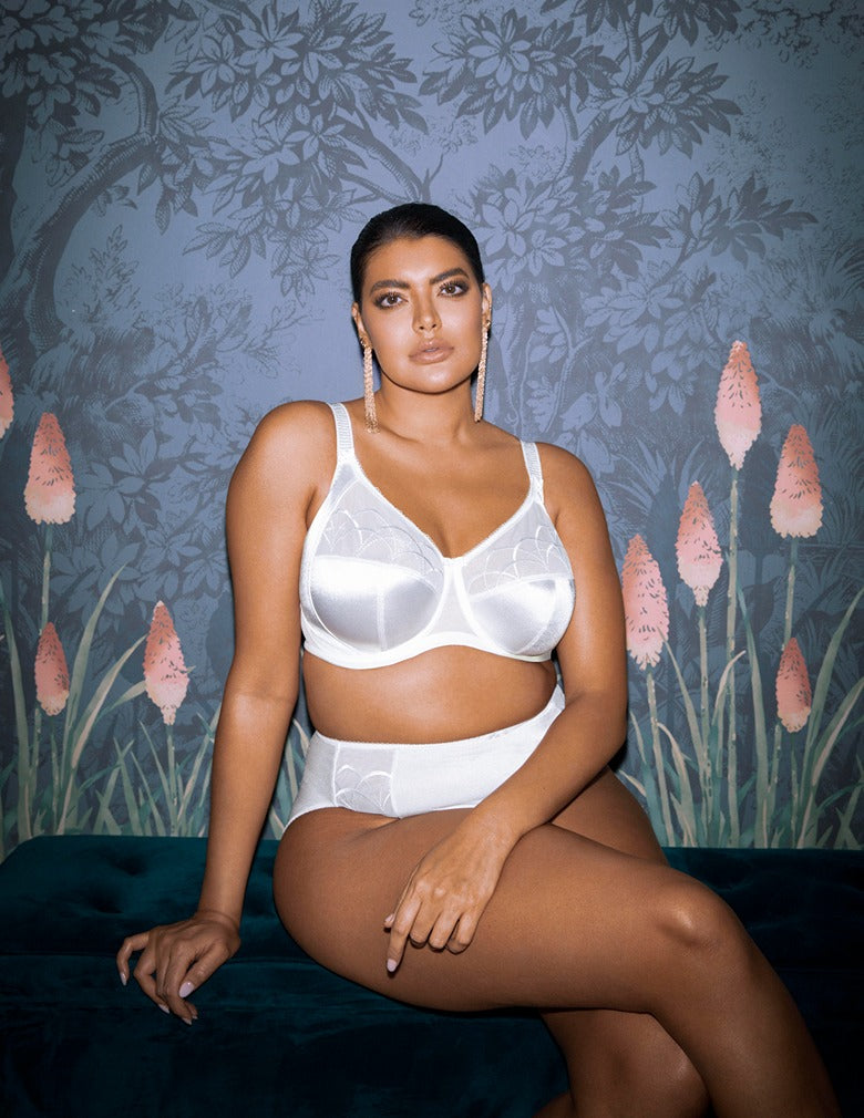 Discover Elegance And Comfort: The Elomi Cate Full Coverage Bra Review