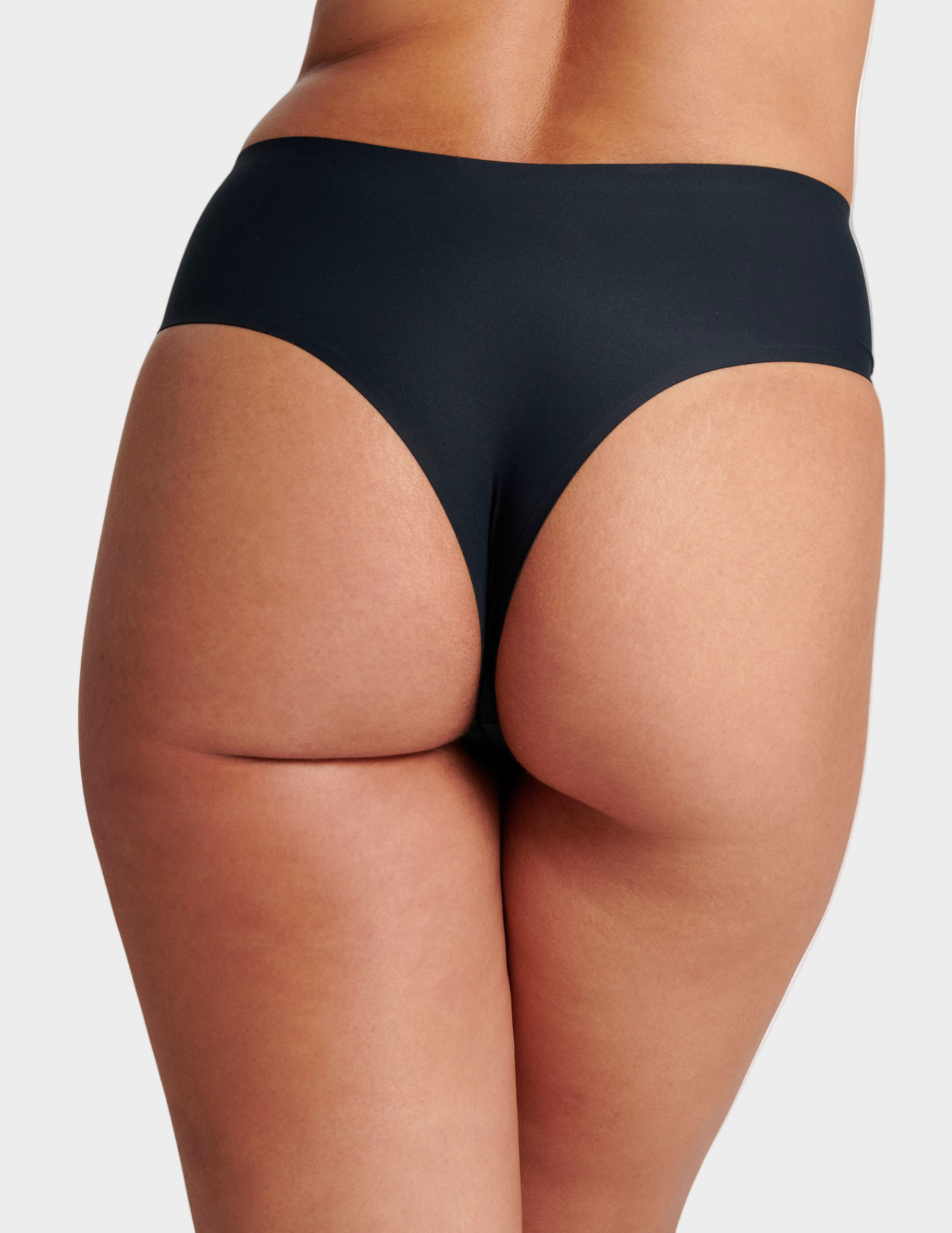 Seamless High-Waisted Thong