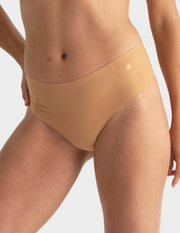 Seamless High-Waisted Thong