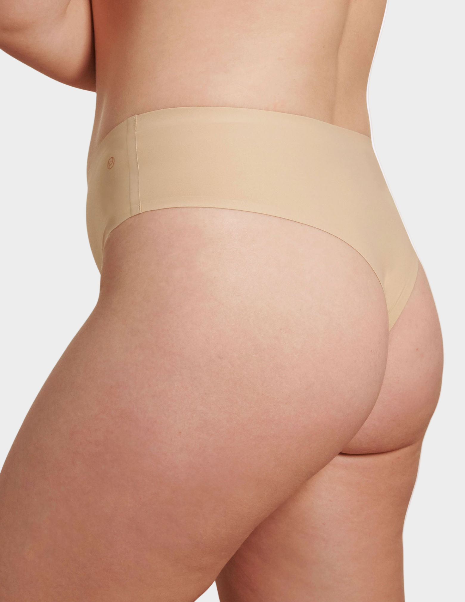 Seamless High-Waisted Thong