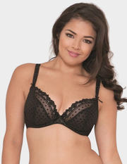 Front view of a model wearing Curvy Kate Princess Plunge bra