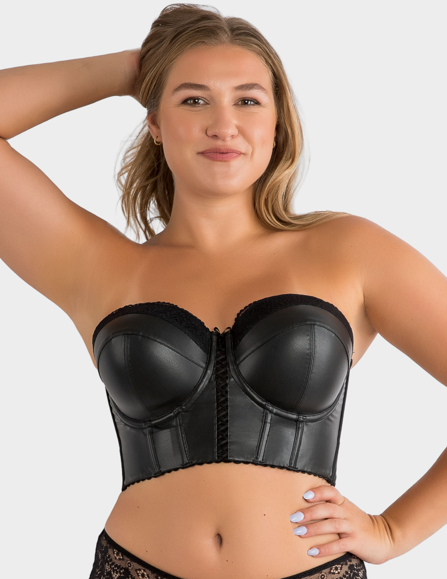 Front view of a model wearing Parfait Stevie bustier bra in black