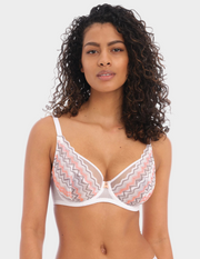 Festival Vibe High Apex Bra