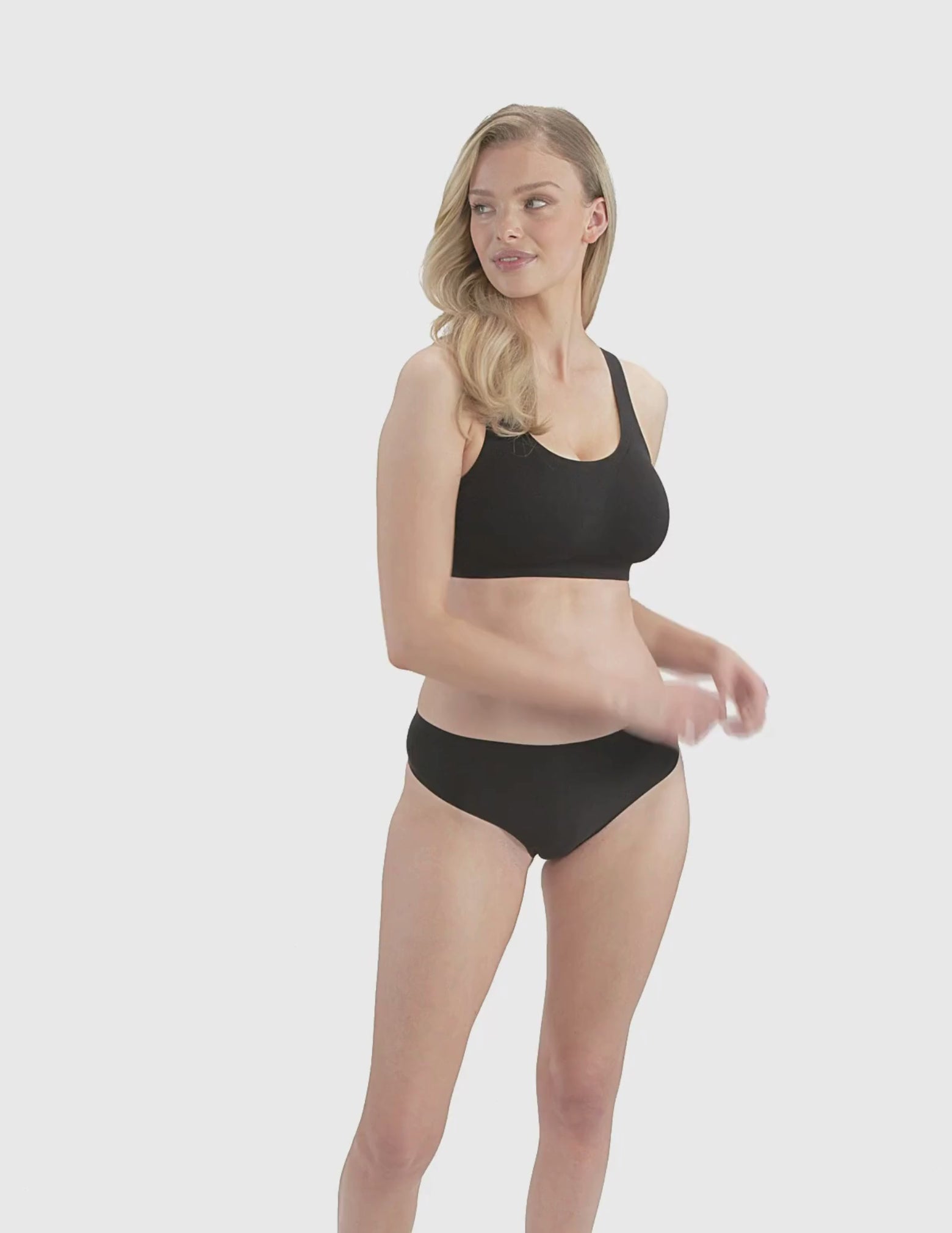 Load video: Smoothease Invisible Stretch Thong