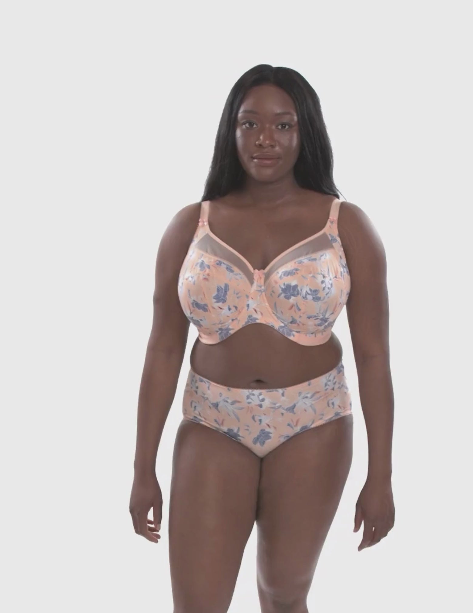 Load video: Kayla Underwire Full Coverage Bra