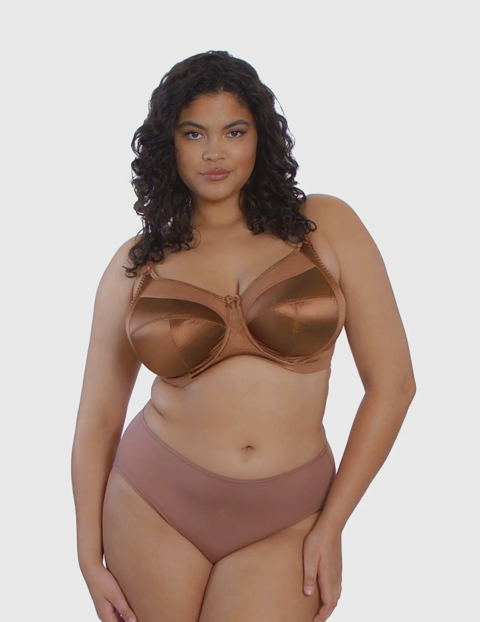 Load video: Keira Underwire Full Coverage Banded Bra