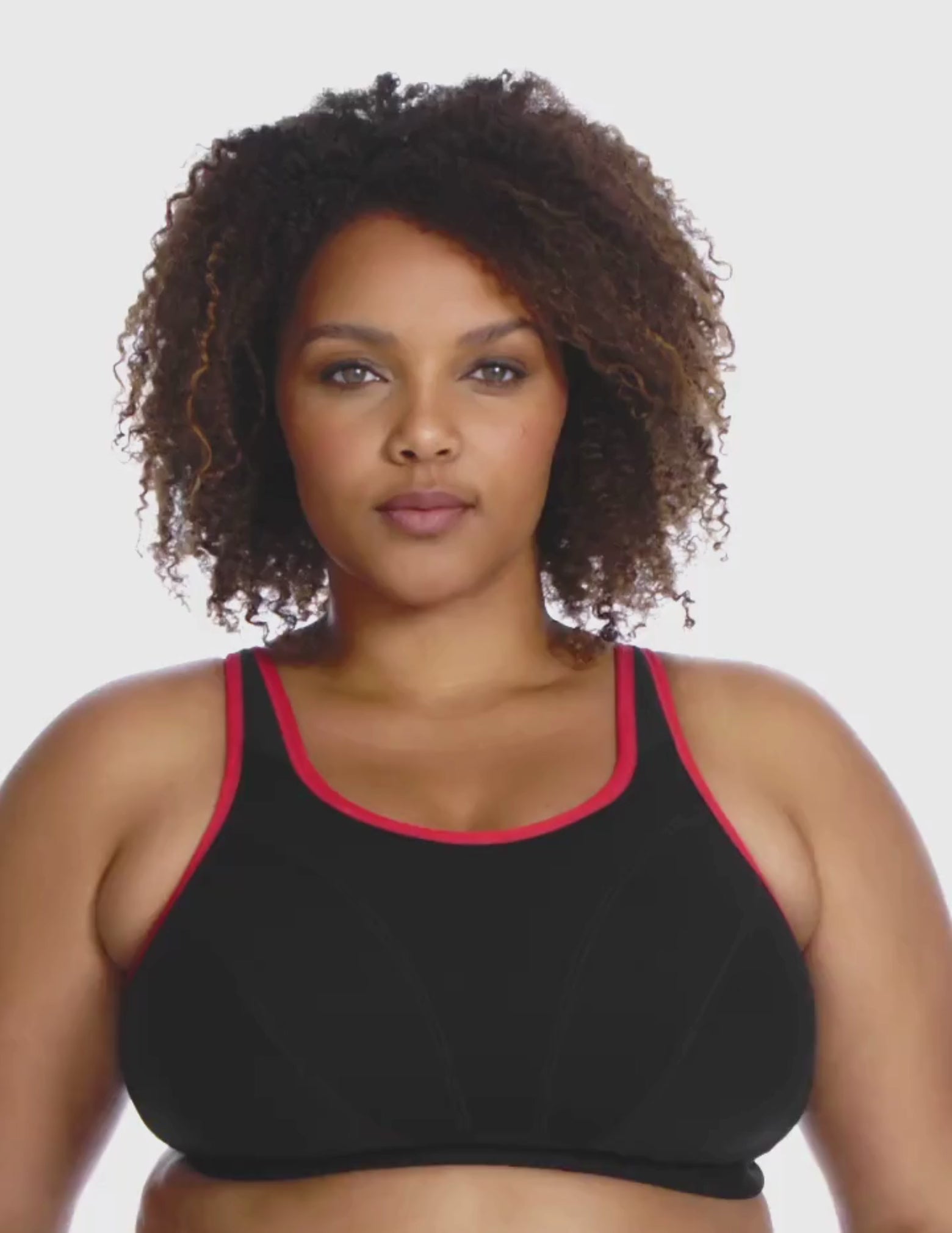 Load video: Synergy Soft Cup Sports Bra