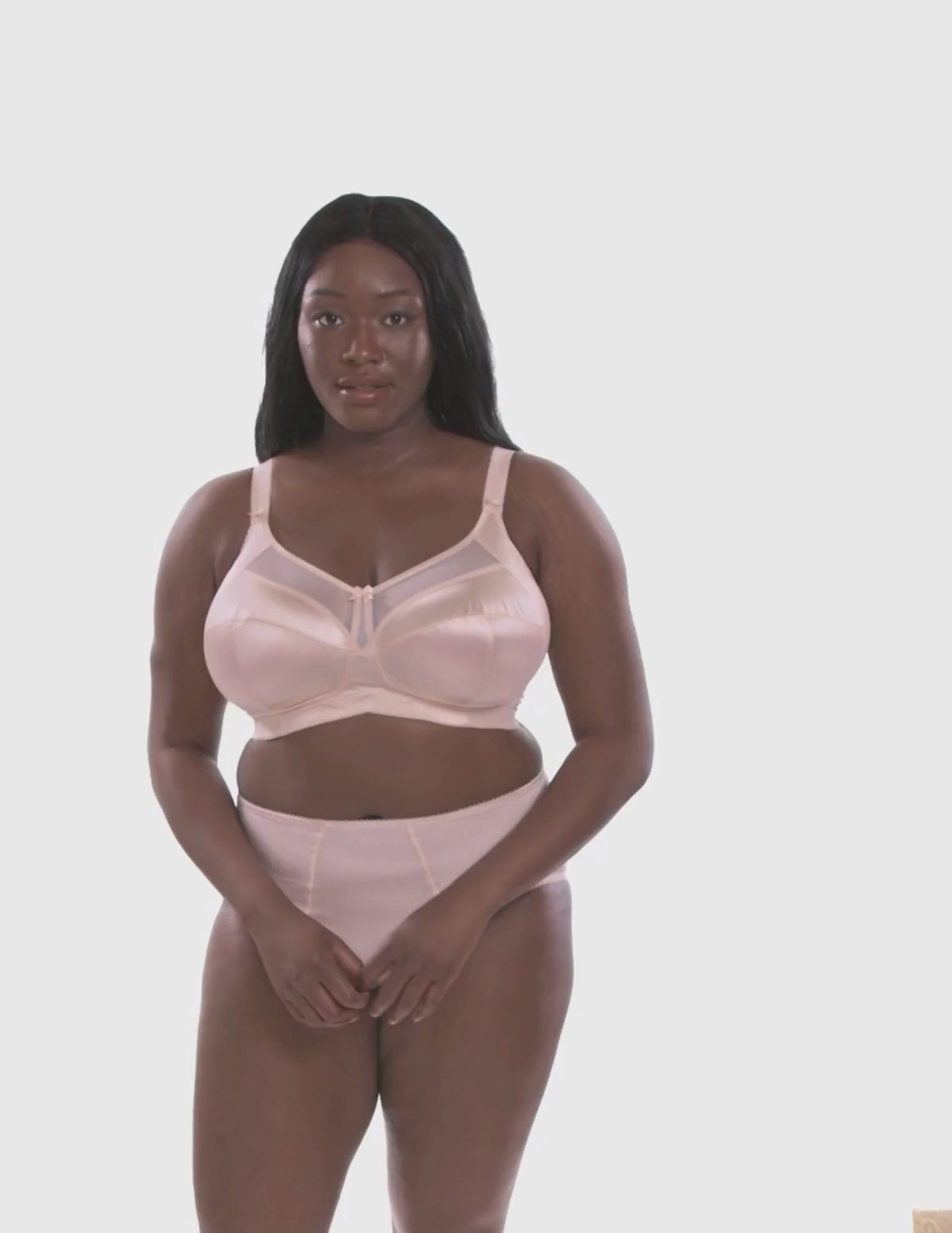Load video: Keira Banded Wireless Bra