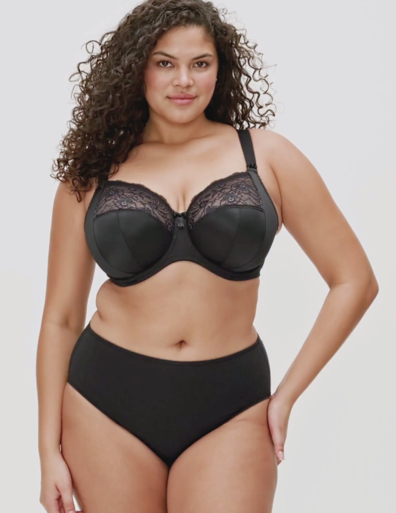 Load video: Morgan Stretch Banded Underwire Bra