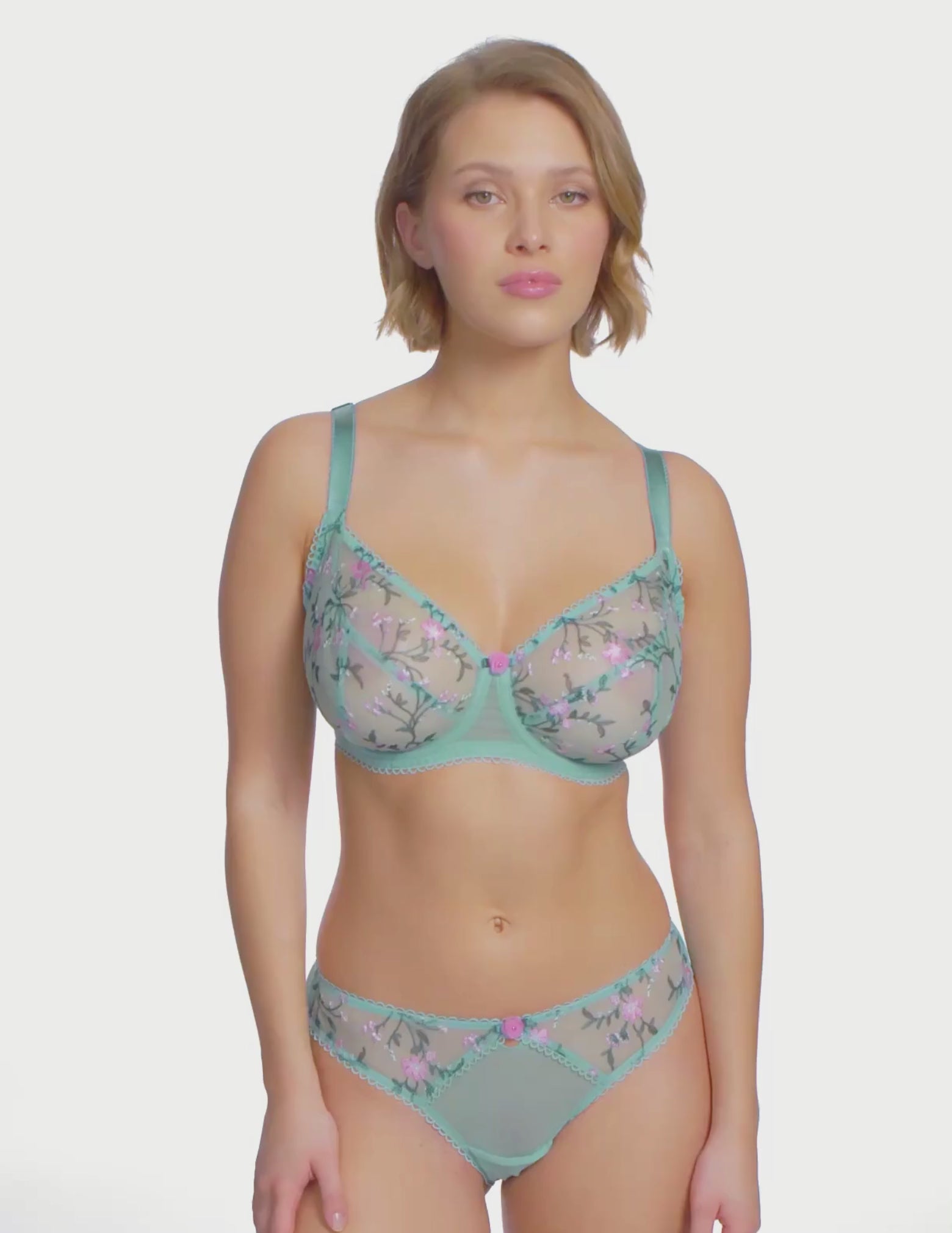 Load video: Love Crush Brief