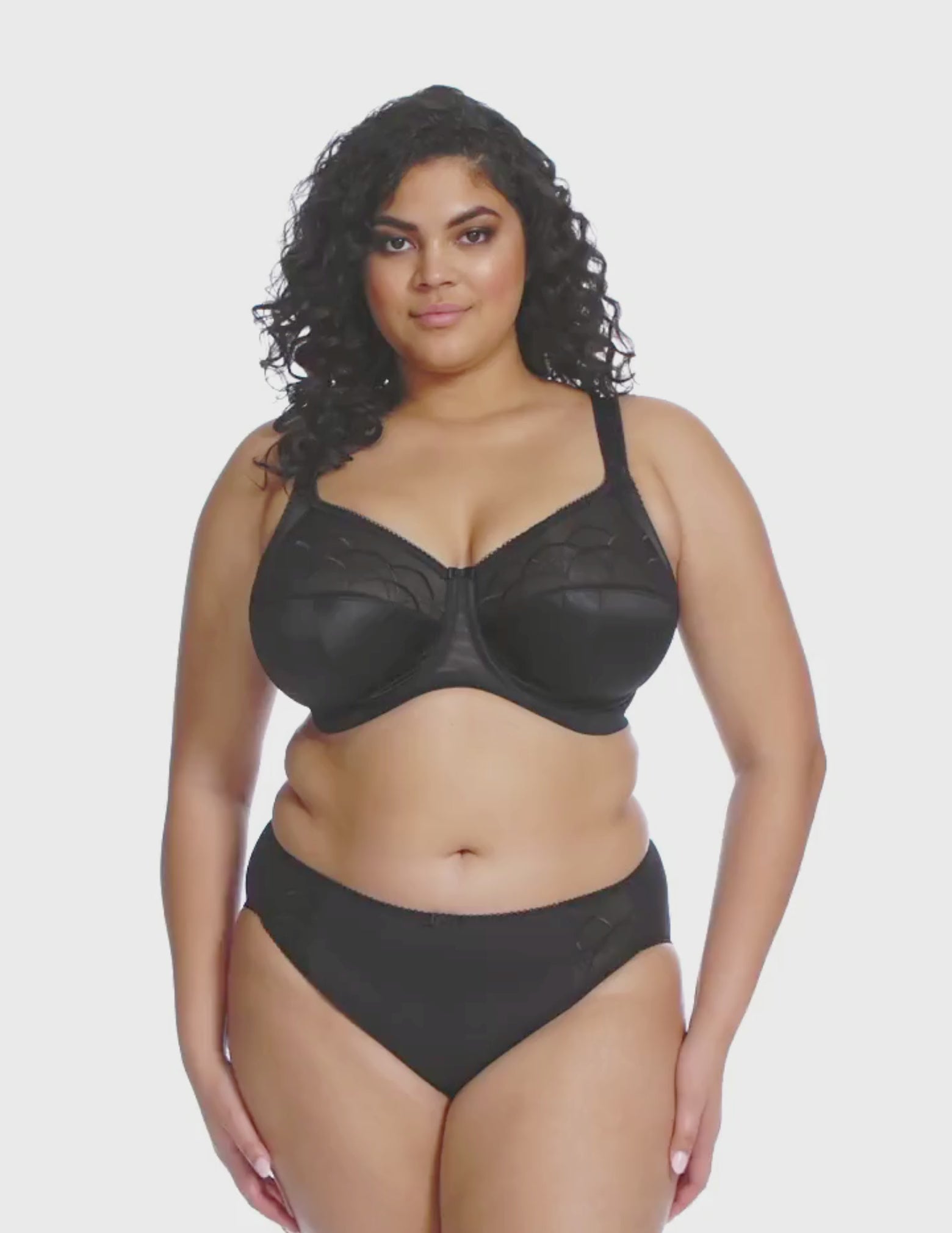 Load video: Cate Underwire Full Coverage Bra