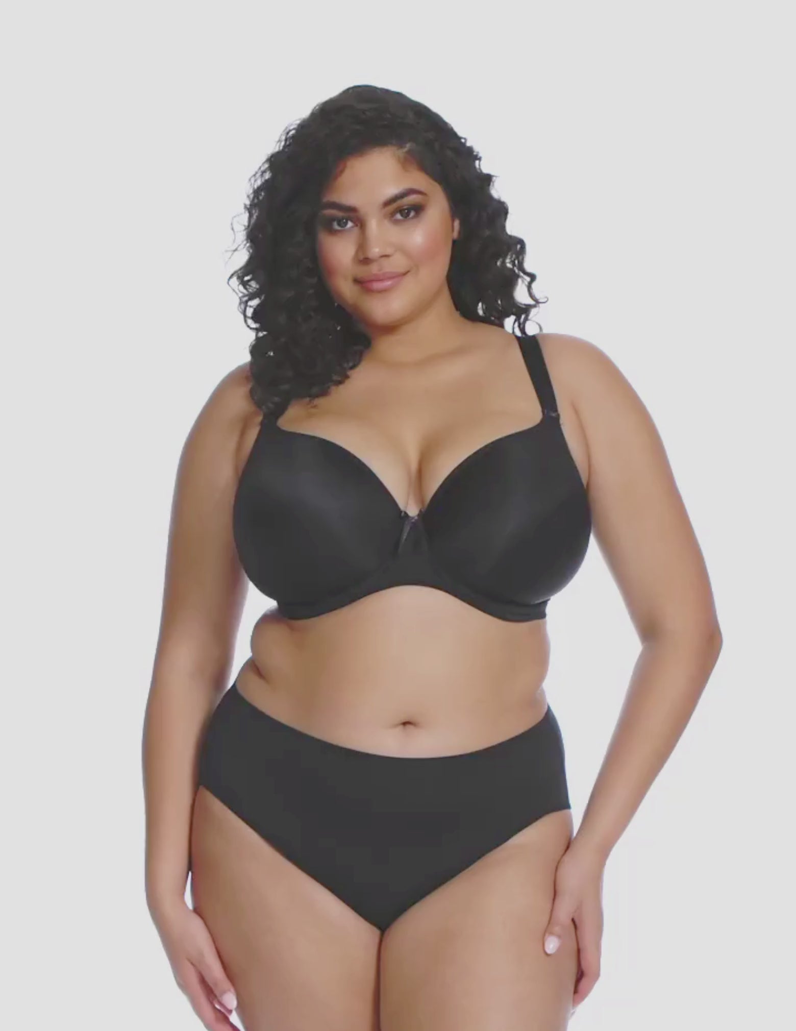 Load video: Bijou Underwire Banded Plunge T-Shirt Bra