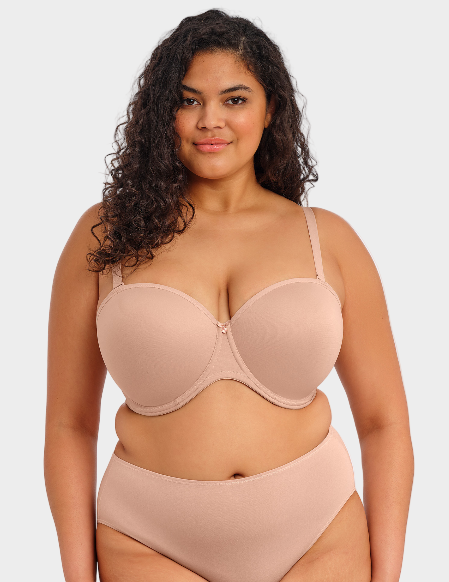Smooth Underwire Convertible Strapless Bra